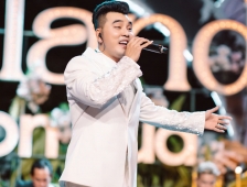 ƯNG HOÀNG PHÚC TẠI LALALAND HỒ CON RÙA ƯNG HOÀNG PHÚC TẠI LALALAND HỒ CON RÙA